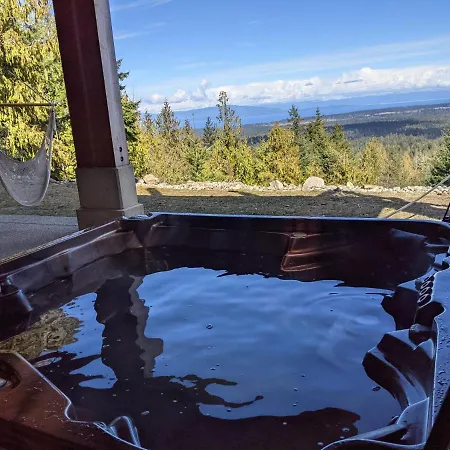 Mountain House Of Wonder Bed & Breakfast Qualicum Beach Exterior photo