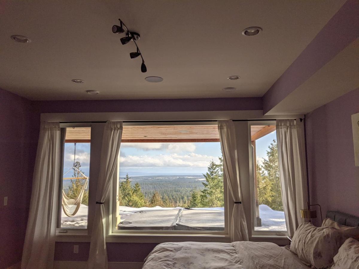 Bed & Breakfast Mountain House Of Wonder Qualicum Beach
